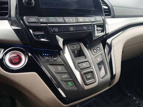 Used 2019 Honda Odyssey Elite image 17