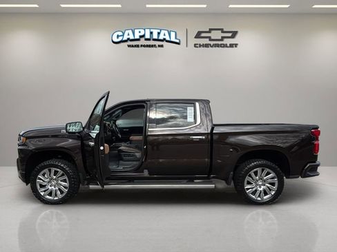 Used 2019 Chevrolet Silverado 1500 High Country w/ High Country Premium Package image 13