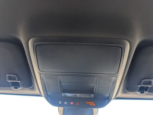 Used 2025 Chevrolet Equinox LT image 20