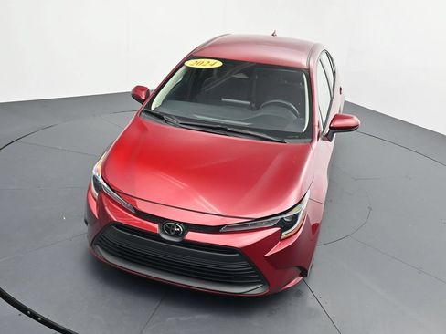 Used 2024 Toyota Corolla LE FWD image 26