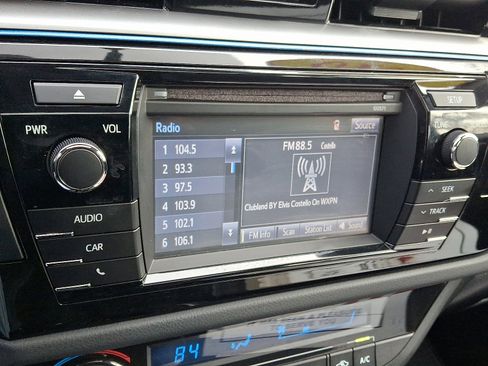 Used 2016 Toyota Corolla S image 17