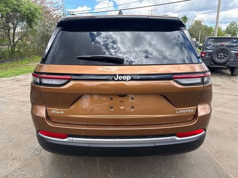 New 2026 Jeep Grand Cherokee Limited AWD/4WD image 3