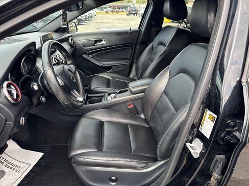 Used 2016 Mercedes-Benz GLA 250 image 11