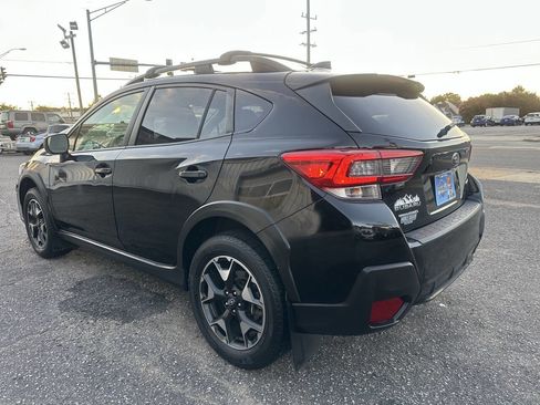 Used 2020 Subaru Crosstrek 2.0i Premium w/ Moonroof Package 2 image 4