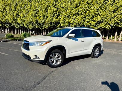 Used 2015 Toyota Highlander XLE