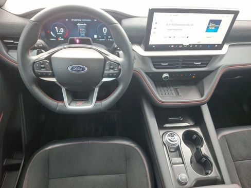 Certified 2025 Ford Explorer ST image 27