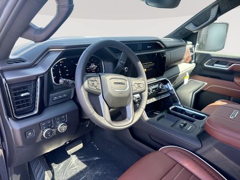 New 2026 GMC Sierra 2500 Denali Ultimate AWD/4WD image 10