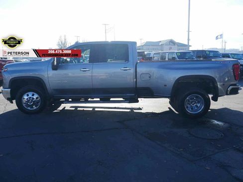 Used 2025 Chevrolet Silverado 3500 LTZ w/ LTZ Plus Package image 22