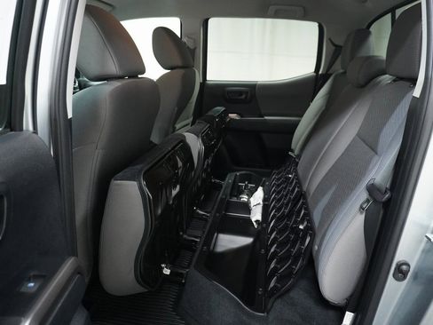 Certified 2023 Toyota Tacoma 4x4 Double Cab image 11