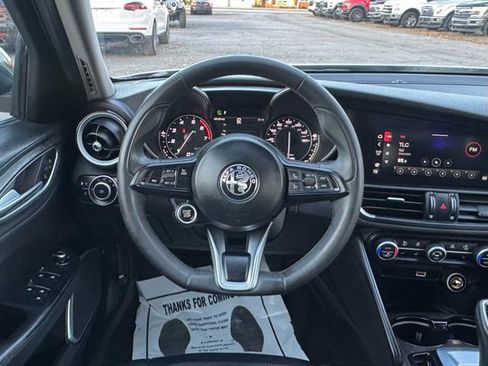 Used 2020 Alfa Romeo Giulia Ti w/ Nero Edizione image 19
