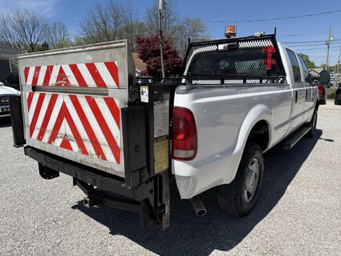 Used 2006 Ford F250 XL image 7