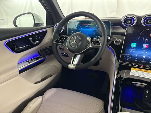 New 2026 Mercedes-Benz GLC 350e 4MATIC image 27