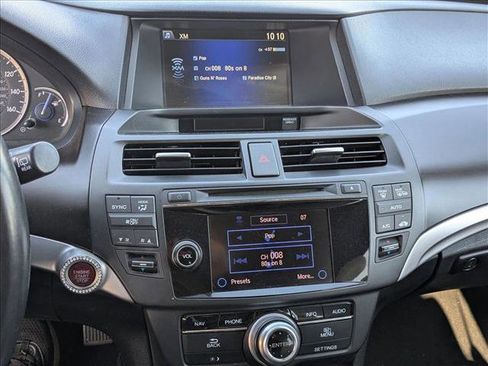 Used 2015 Honda Crosstour EX-L image 14