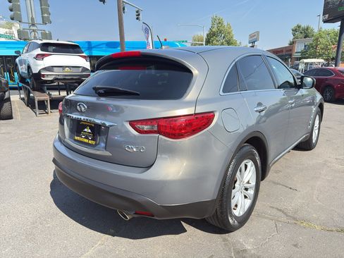 Used 2016 INFINITI QX70 AWD image 7
