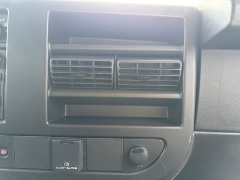 Used 2024 Chevrolet Express 2500 w/ Driver Convenience Package image 23