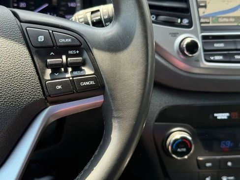 Used 2018 Hyundai Tucson SEL Plus AWD/4WD image 23