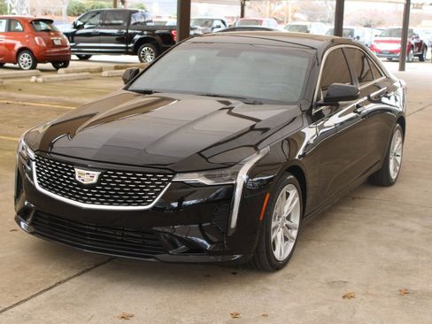 Used 2020 Cadillac CT4 Luxury w/ Sun And Sound Package image 3