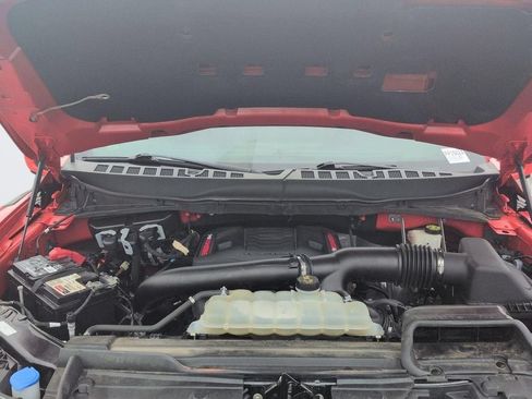 Used 2022 Ford F150 Raptor w/ Equipment Group 801A High AWD/4WD image 33