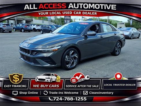 Used 2024 Hyundai Elantra Limited FWD image 3