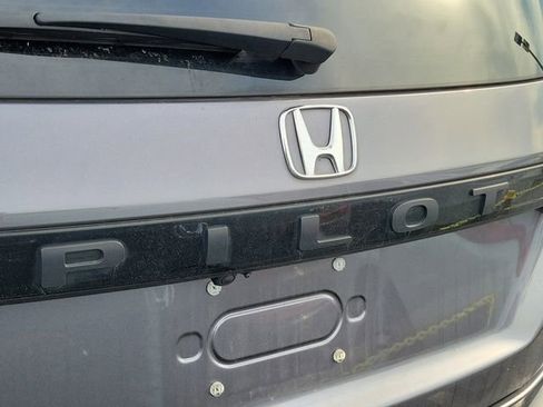 Used 2023 Honda Pilot EX-L image 9