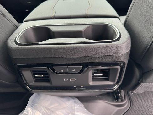 New 2026 GMC Sierra 2500 AT4 image 15