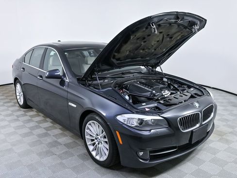 Used 2011 BMW 535i Sedan image 33