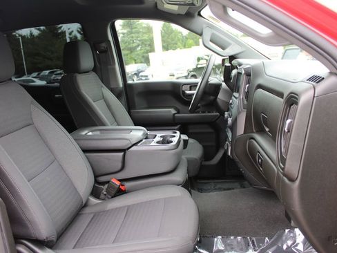 Used 2022 Chevrolet Silverado 1500 Custom AWD/4WD image 13