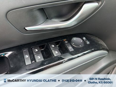 Used 2025 Hyundai Tucson Limited AWD/4WD image 38