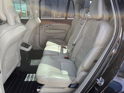Used 2018 Volvo XC90 T6 Inscription w/ Convenience Package image 13