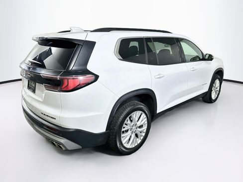 Used 2024 GMC Acadia Elevation AWD/4WD image 9