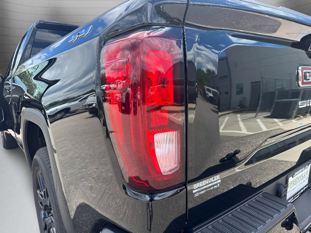 Used 2025 GMC Sierra 1500 Elevation AWD/4WD image 32