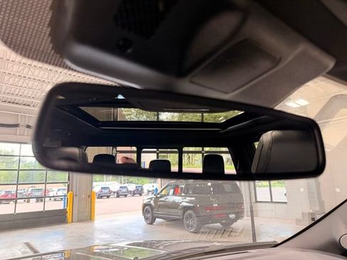 Used 2025 Ford F150 Lariat w/ Equipment Group 502A High AWD/4WD image 55
