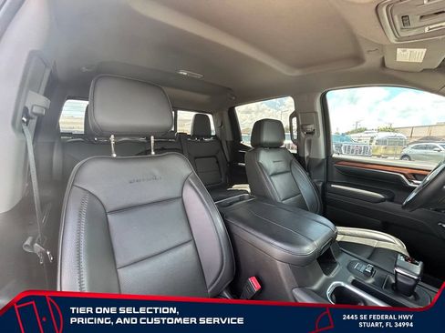 Used 2023 GMC Sierra 1500 Denali w/ Technology Package AWD/4WD image 17