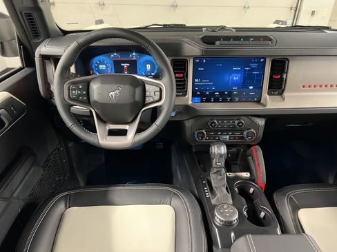 New 2026 Ford Bronco Outer Banks image 8