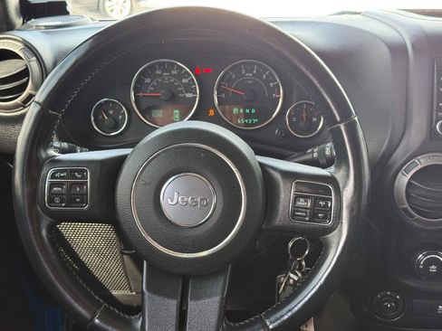 Used 2015 Jeep Wrangler Unlimited Sport w/ Quick Order Package 24S AWD/4WD image 14