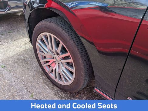 Used 2023 Ford Expedition Platinum image 6