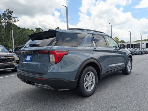New 2026 Ford Explorer Active w/ Active Comfort Package RWD image 4