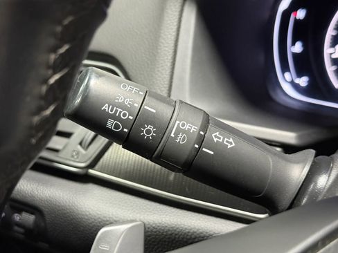 Used 2018 Honda Accord Sport image 29