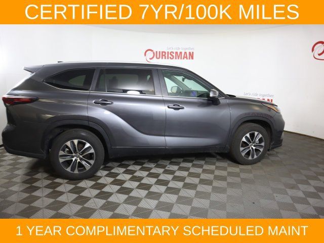 Used 2024 Toyota Highlander XLE FWD image 21