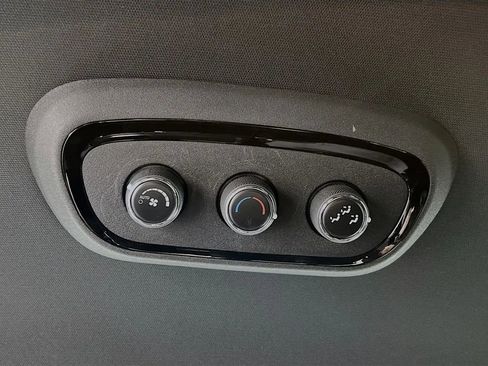 Used 2023 Dodge Durango GT image 26