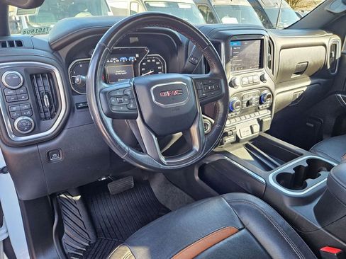 Used 2022 GMC Sierra 3500 AT4 AWD/4WD image 13