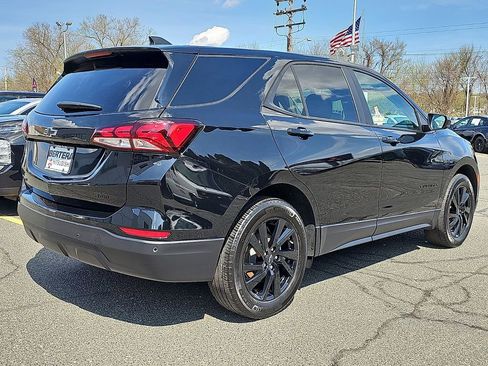 Used 2024 Chevrolet Equinox LS w/ LS Convenience Package AWD/4WD image 6