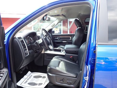 Used 2015 RAM 2500 Laramie AWD/4WD image 7