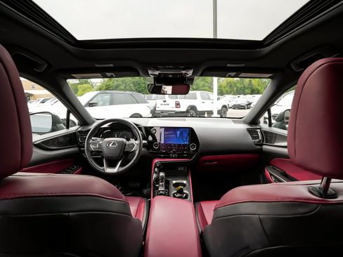 Used 2024 Lexus NX 250 FWD w/ Cold Area Package image 36