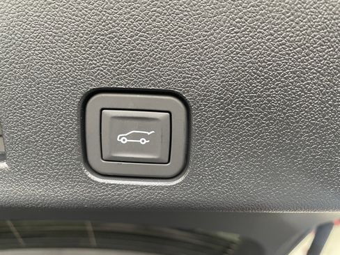 New 2026 GMC Acadia Elevation w/ Elevation Premium Package image 10