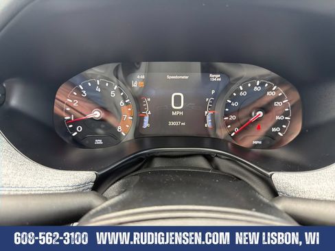 Used 2025 Jeep Compass Latitude w/ Sun & Sound Group AWD/4WD image 15