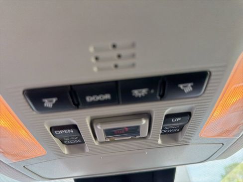 Used 2020 Toyota RAV4 XLE Premium w/ All Weather Liner Package image 20