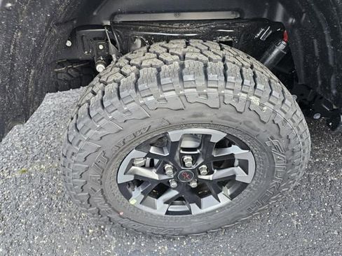 New 2026 Jeep Gladiator Rubicon image 7