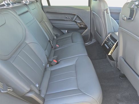 Certified 2025 Land Rover Range Rover Sport Dynamic SE image 11