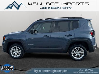 Used 2022 Jeep Renegade Latitude w/ Sun/Sound Group